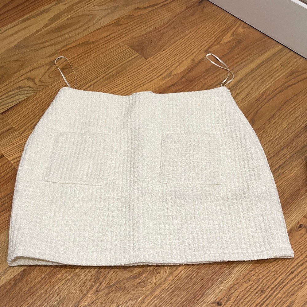 NWT ludovica size medium Elegant cream Women's twead Skirt